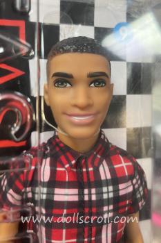 Mattel - Barbie - Fashionistas #009 Ken - Plaid on Point - Slim - Poupée